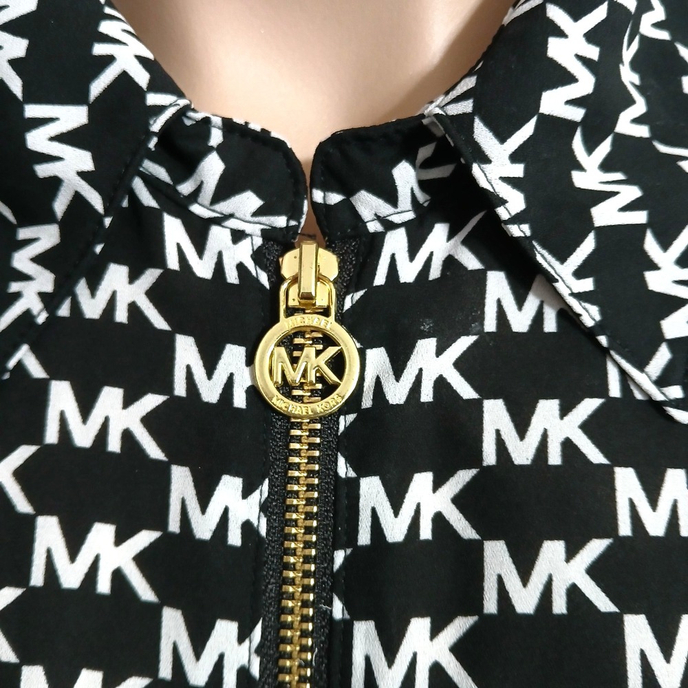 Michael Kors MK Logo Women Top 1X Black White Monogram Roll Tab Sleeve Designer - Picture 4 of 7